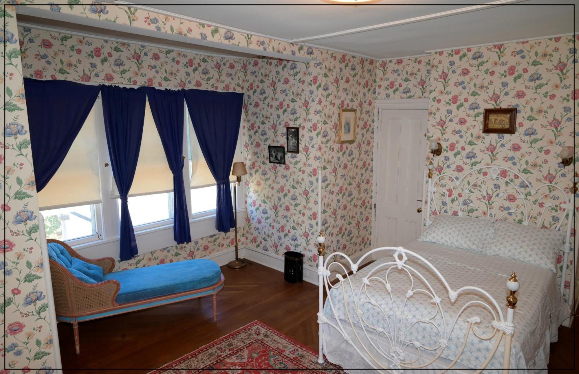 The White House Hotel Плейнфийлд Екстериор снимка