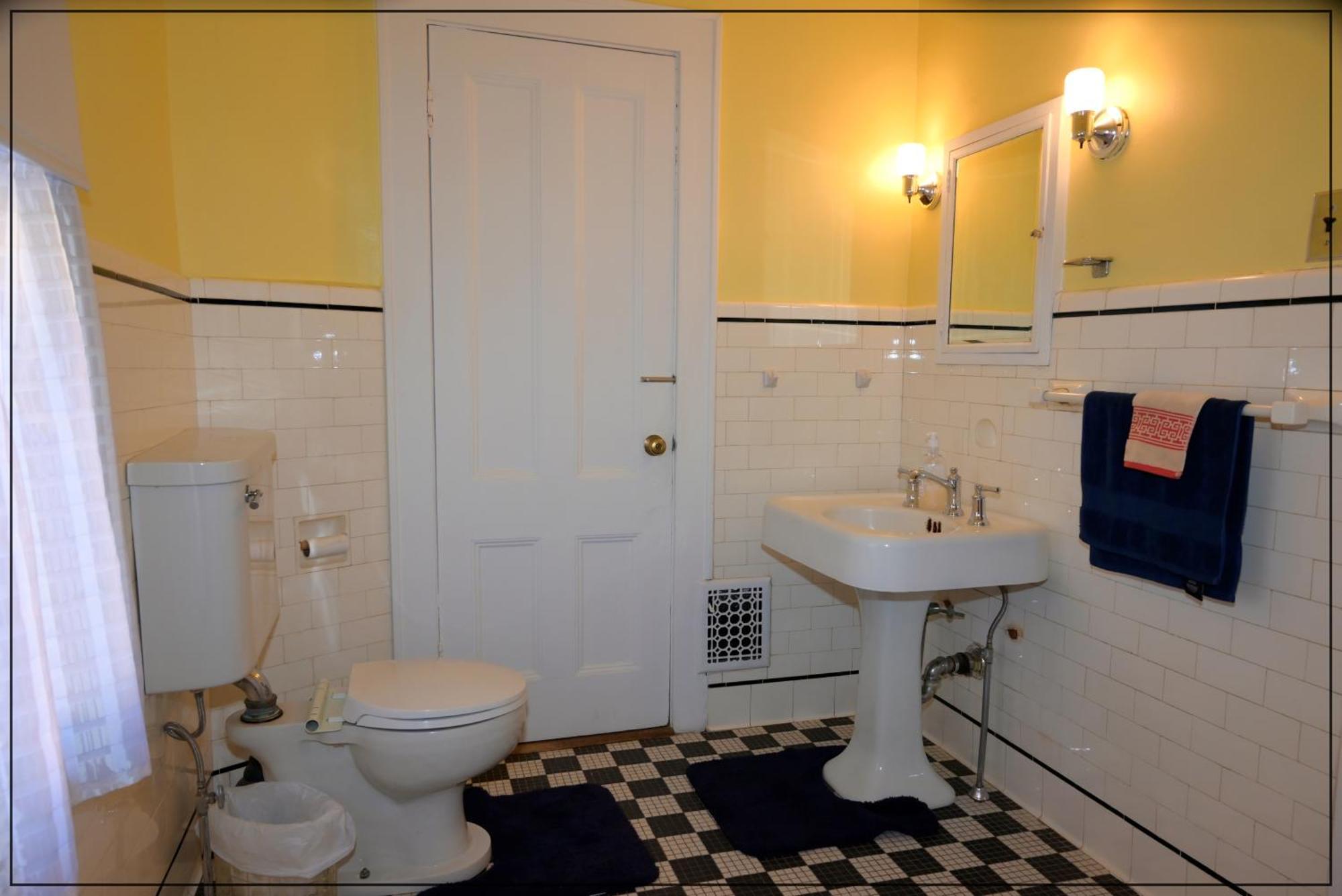 The White House Hotel Плейнфийлд Екстериор снимка